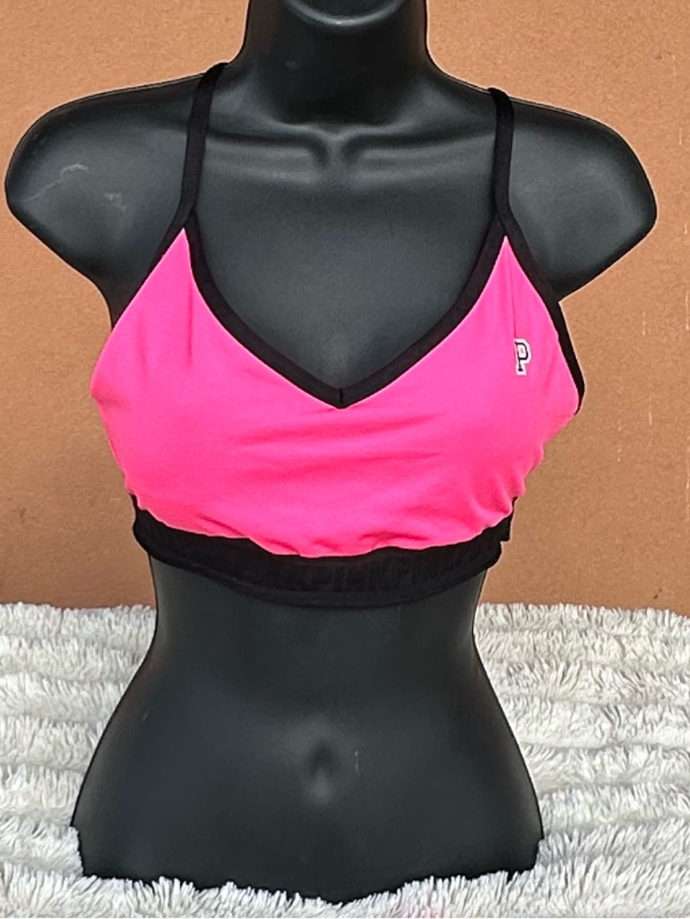 PINK Victoria's Secret Bright Pink & Black Wireless Sports Bralette Medium